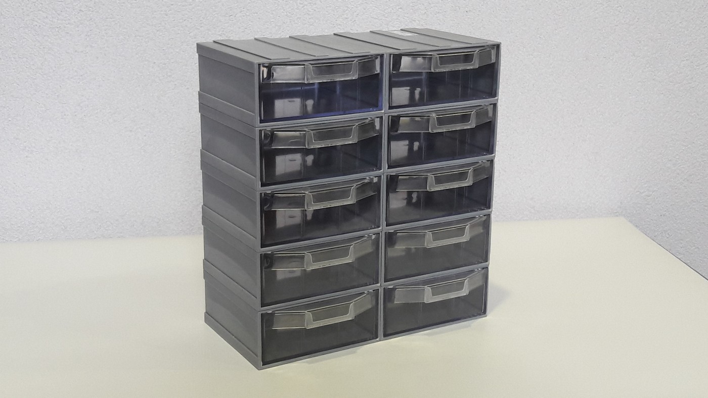 Klaser 1/10 <br>(plastični ram)